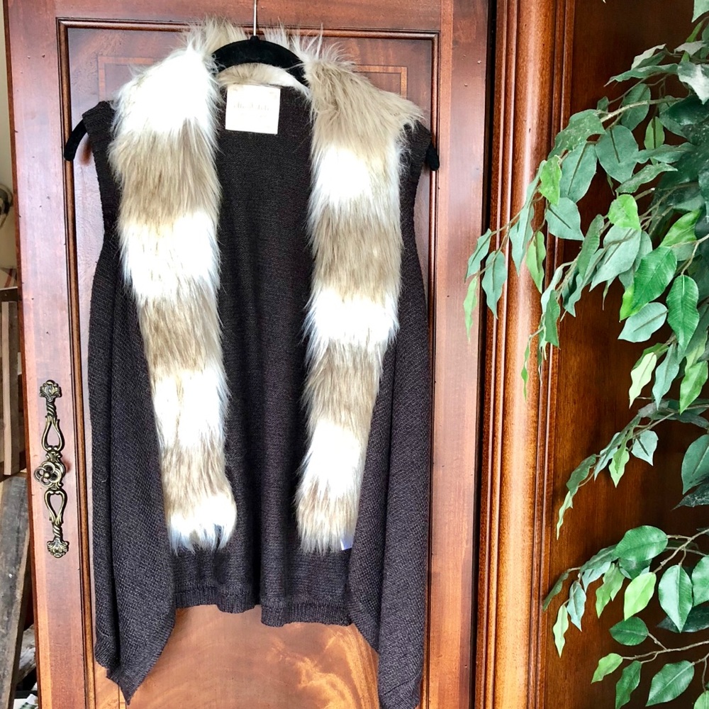 Altard State Vest 💕